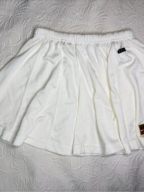 Nike White Circle Skater Tennis Skirt